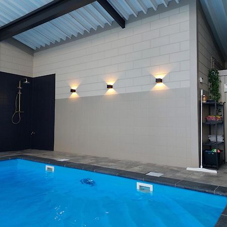 Luxe Gastenverblijf In Het Hart Van Friesland Akkrum Bagian luar foto