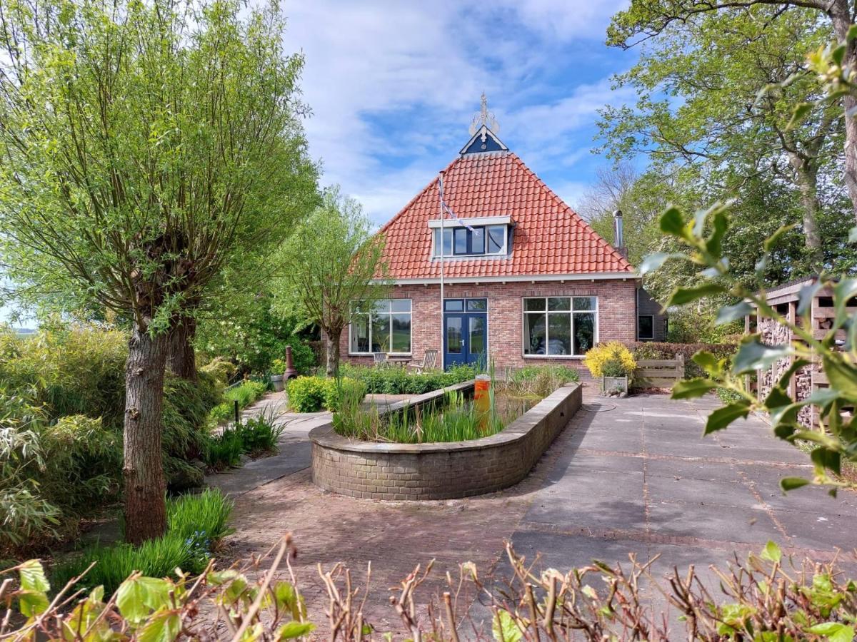 Luxe Gastenverblijf In Het Hart Van Friesland Akkrum Bagian luar foto