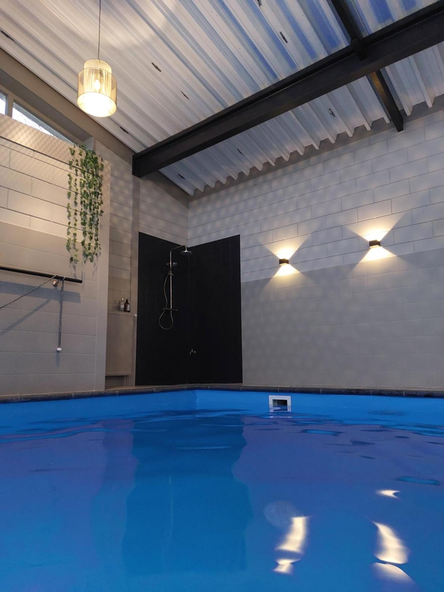 Luxe Gastenverblijf In Het Hart Van Friesland Akkrum Bagian luar foto